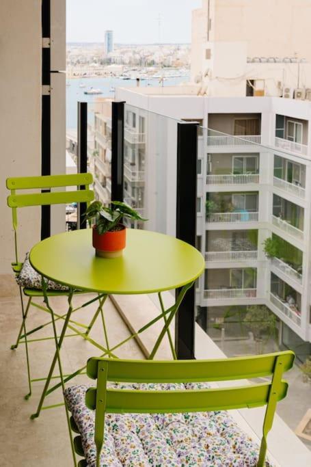 Sliema Mainstreet Designer Suite 5 Eksteriør bilde